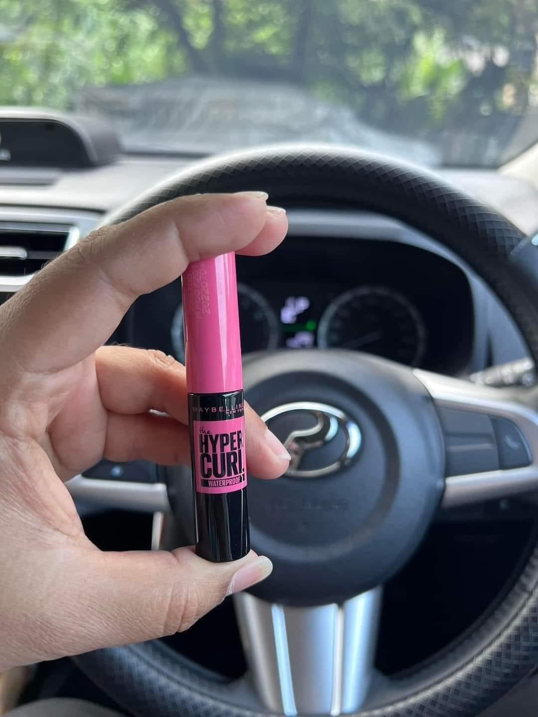 Maybelline Hypercurl Waterproof Mascara | Very Black | Mini
