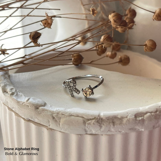 Stone Alphabet Ring | R | Silver