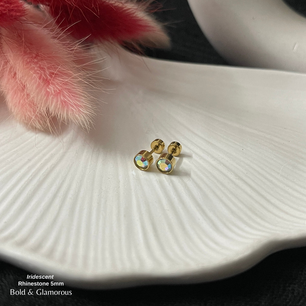 Screwback Stud Earring | Rhinestone 5mm | Iridescent