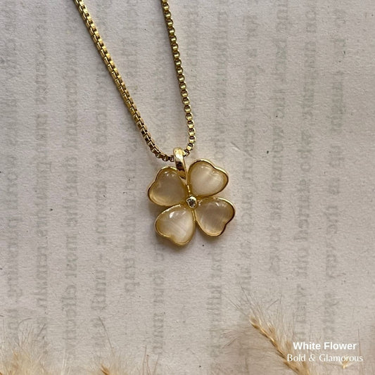 Necklace | SN109 | White Flower