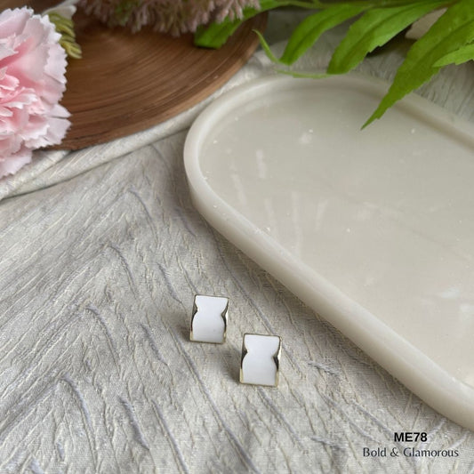 Stud Earring | ME78 | Essa | White