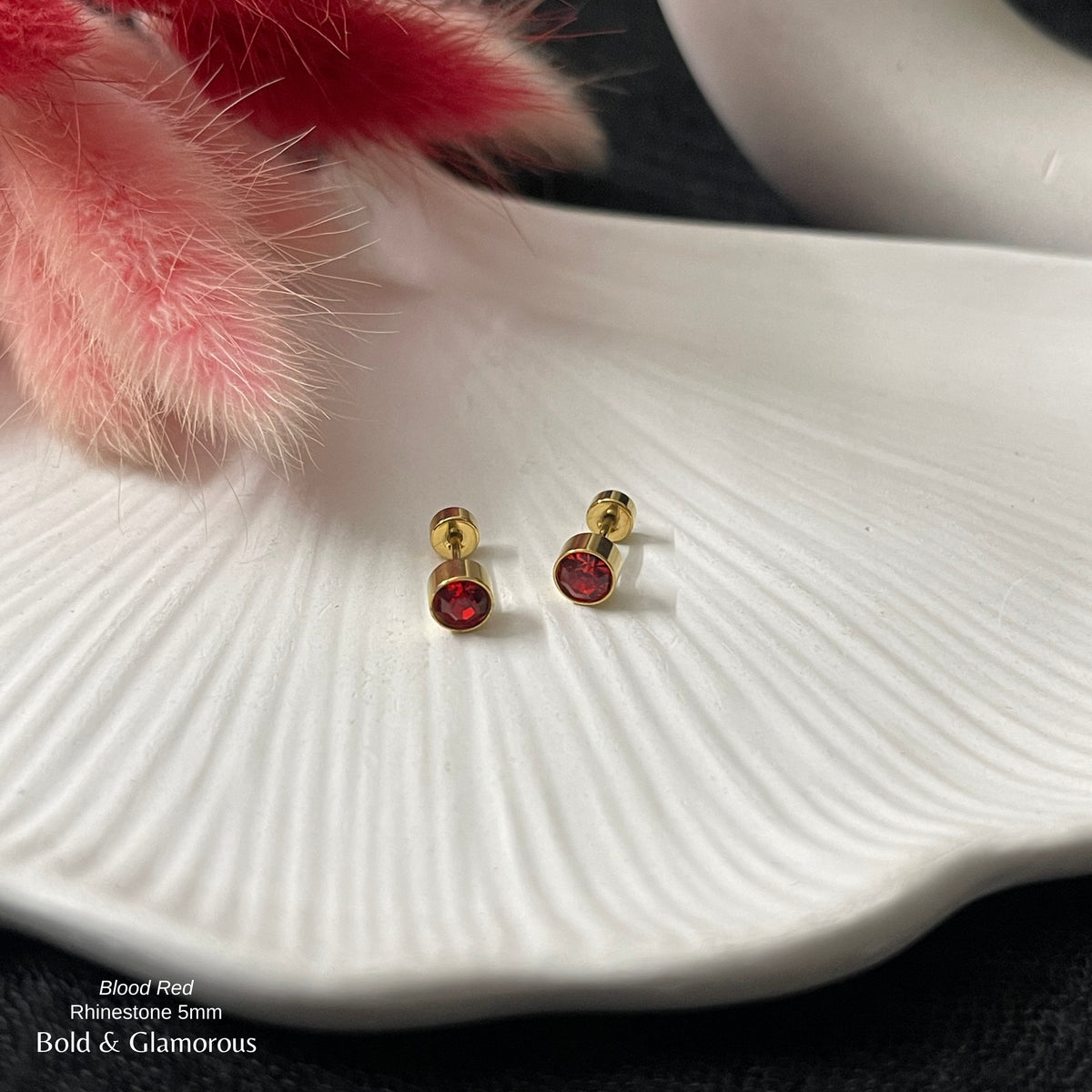Screwback Stud Earring | Rhinestone 5mm | Blood Red