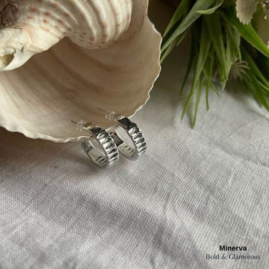 Half Hoop Earring | Minerva