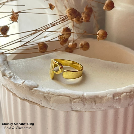 Chunky Alphabet Ring | P | Gold