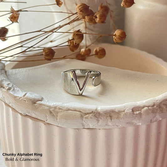 Chunky Alphabet Ring | V | Silver