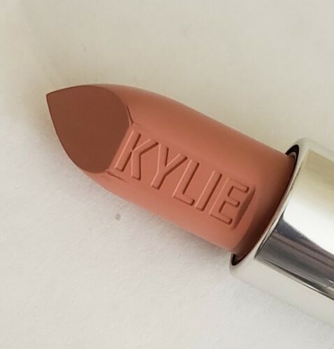 Kylie Jenner Creme Lipstick | Creme Brulee