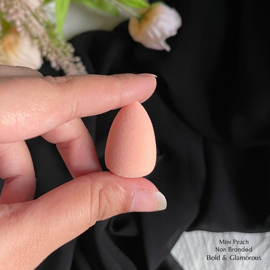 Non Branded Beauty Blender | Teardrop Mini | Peach