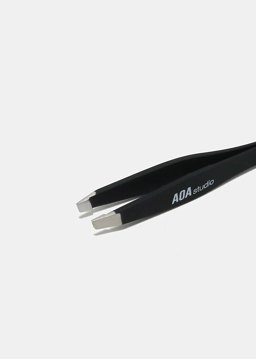 AOA Mini Slant Tweezer | Black