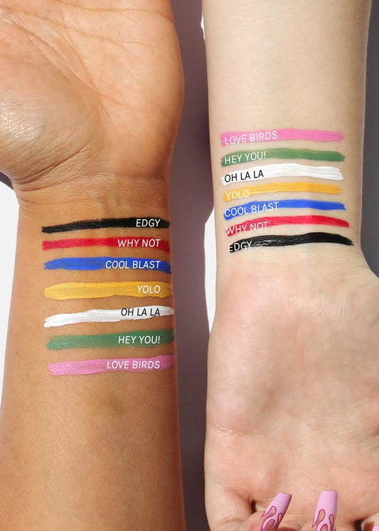 AOA Eyes On Me Vivid Liquid Liner