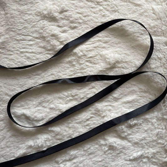 Ribbon Black