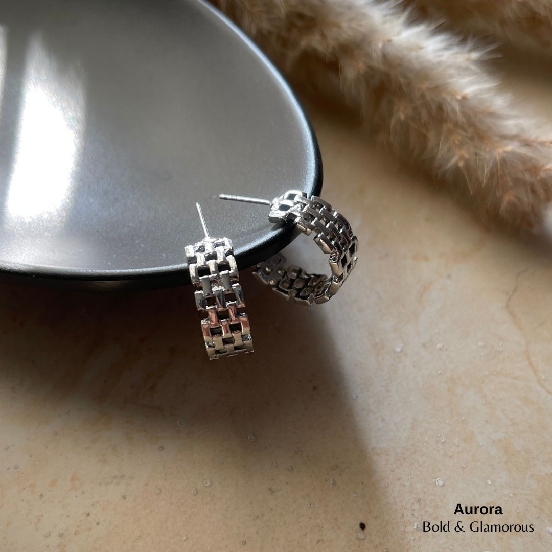 Half Hoop Earring | ME01 | Aurora