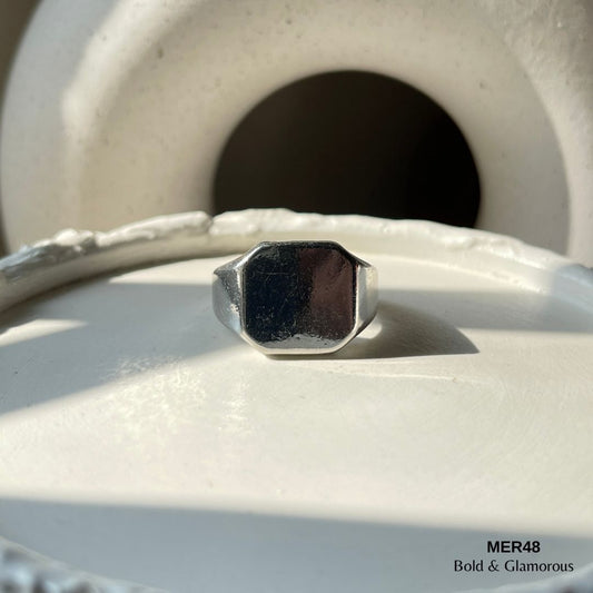 Signet Ring | MER48 | Silver
