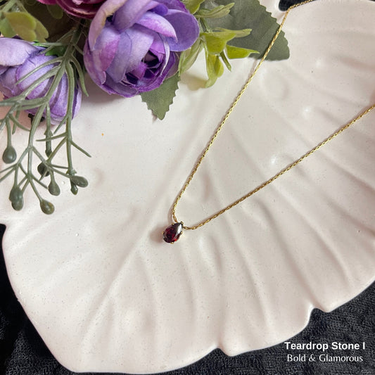 Necklace | SN107 | Teardrop Stone Gold Red