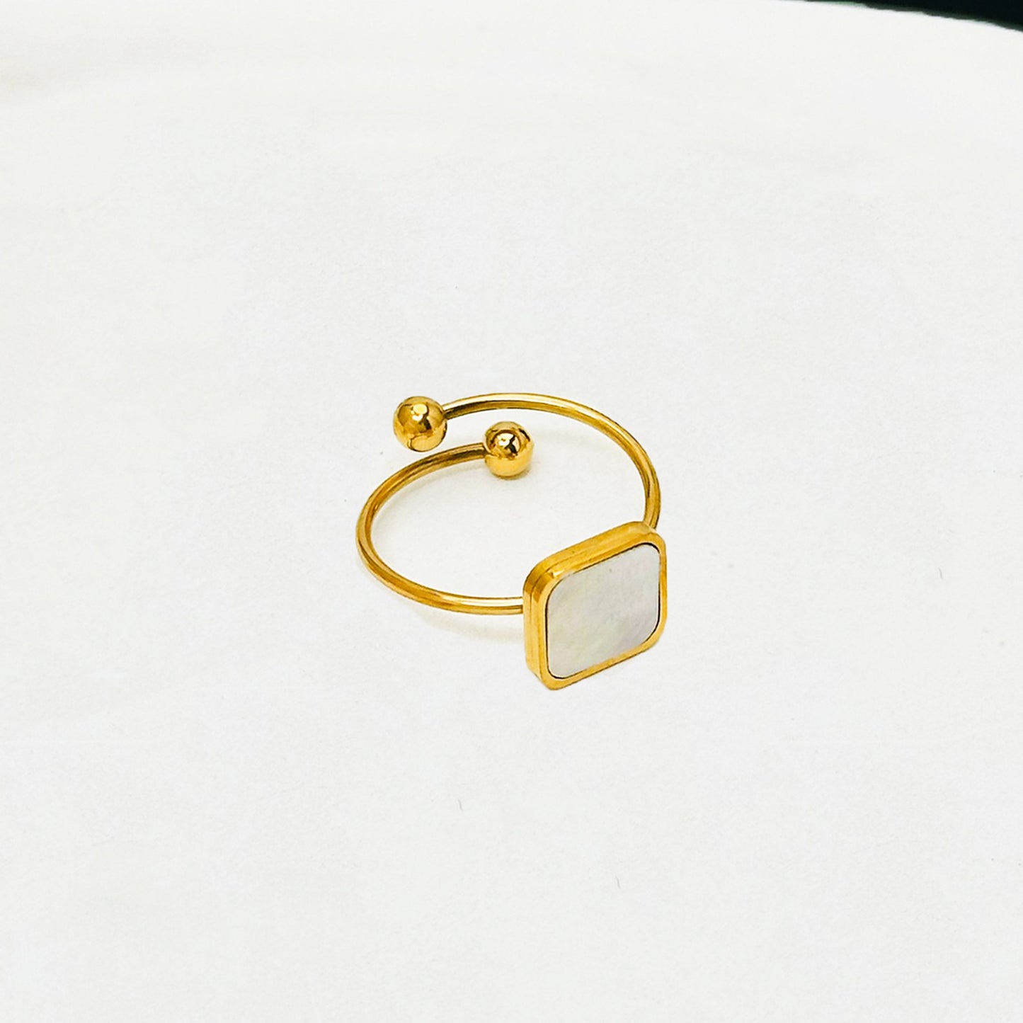 Statement Ring | SR102 | White