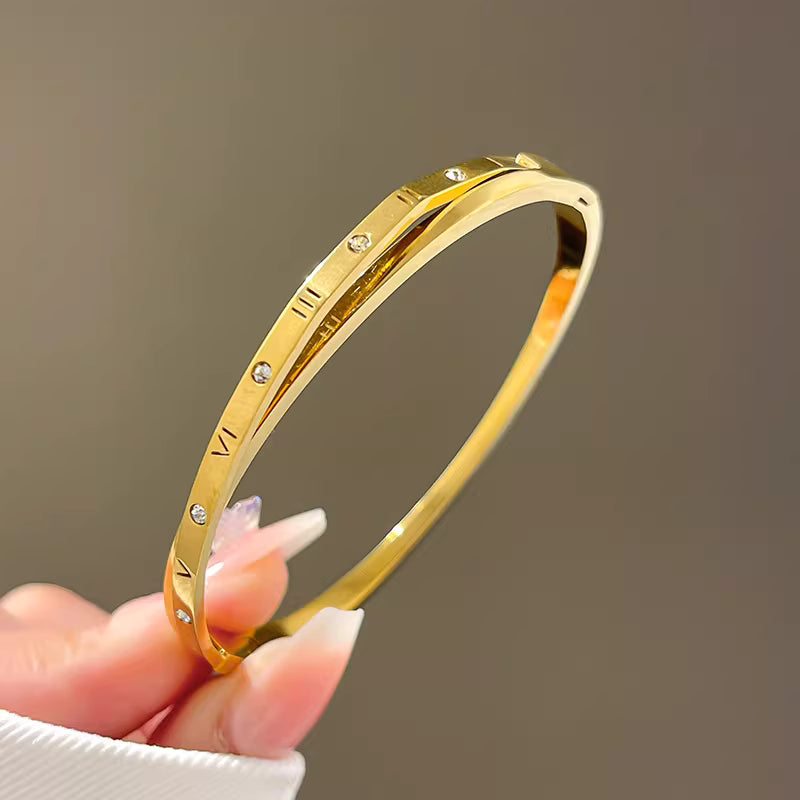 Bangle Bracelet | BB82 | Gold