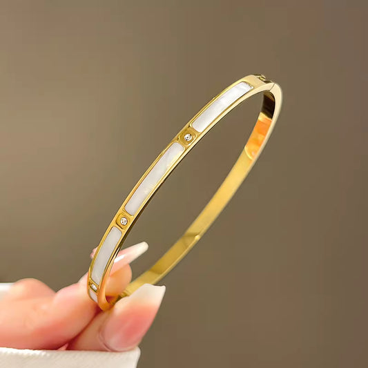 Bangle Bracelet | BB83 | Gold