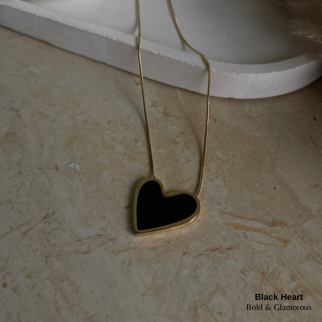 Necklace | SN187 | Black Heart