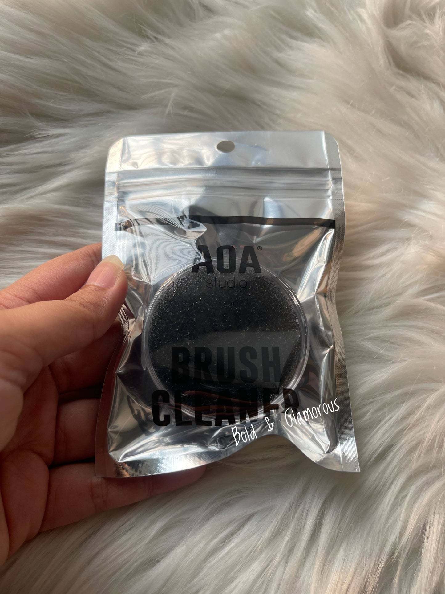 AOA Quick Brush Cleaner