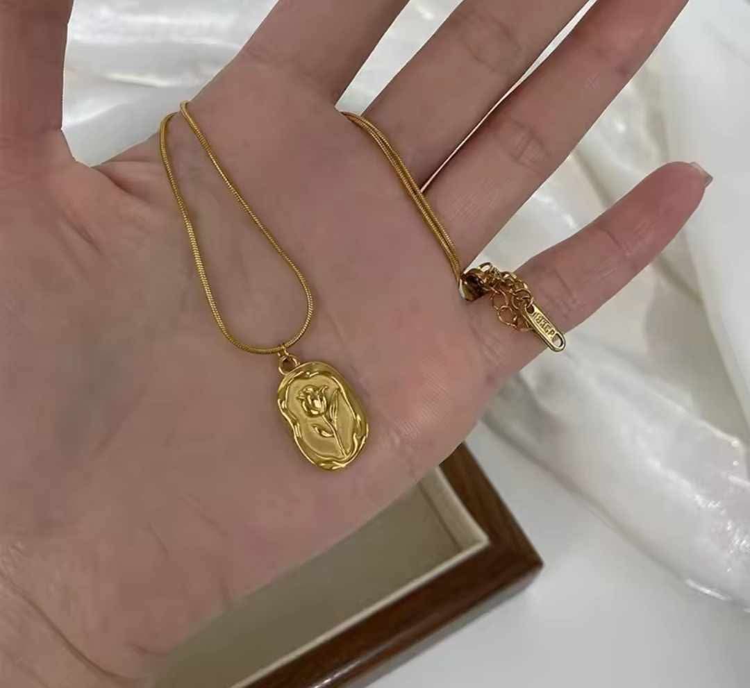 Necklace | SN186 | Retro Rose II
