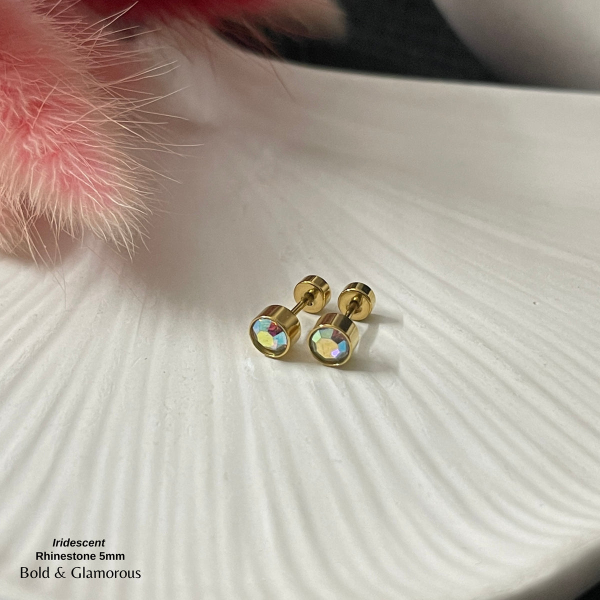 Screwback Stud Earring | Rhinestone 5mm | Iridescent
