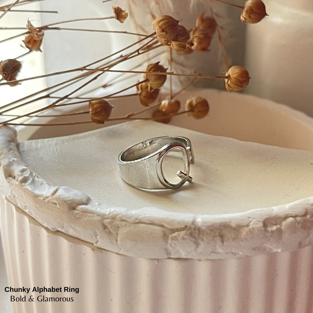 Chunky Alphabet Ring | Q | Silver