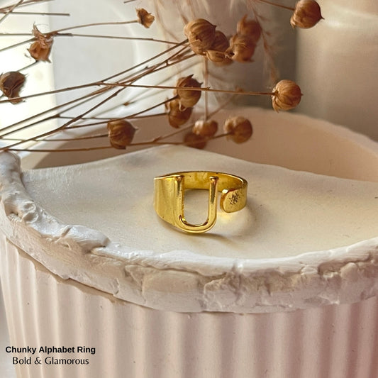 Chunky Alphabet Ring | U | Gold