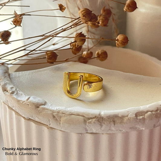 Chunky Alphabet Ring | U | Gold