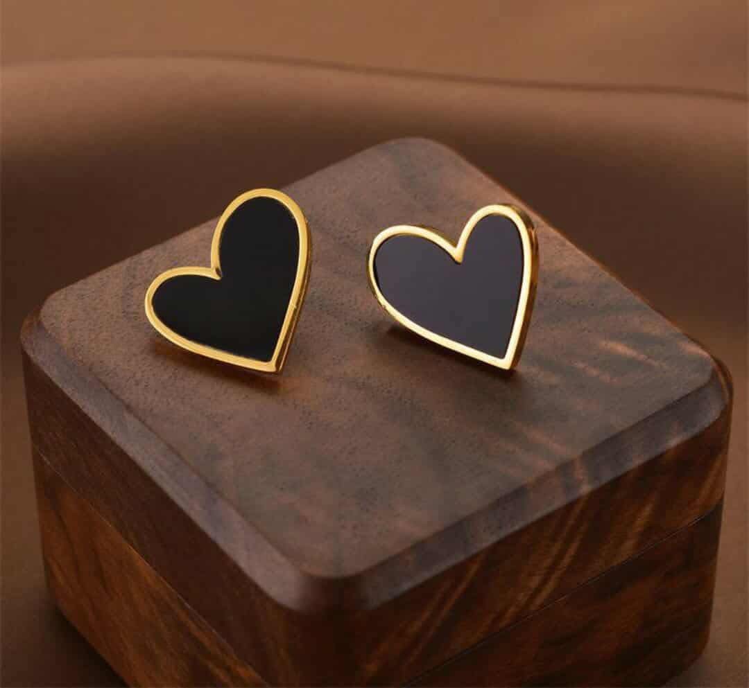 Statement Earring | STE016 | Black Heart Earring