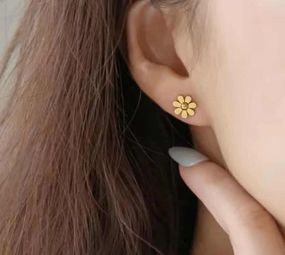Statement Earring | STE017 | Daisy Earring