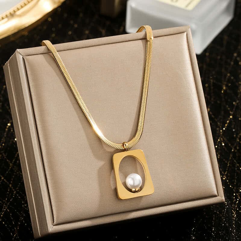 Necklace | SN224 | Pearl Window