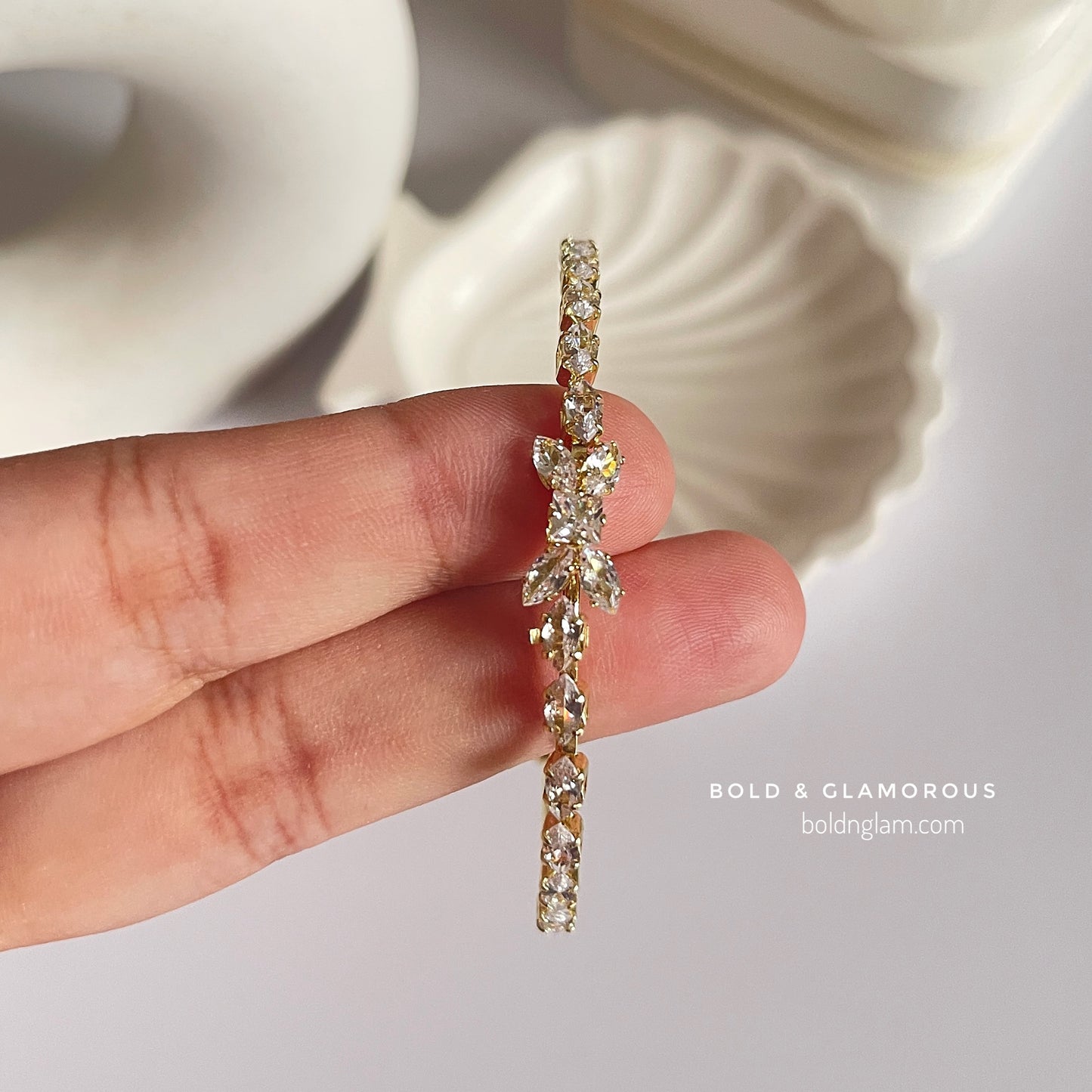 Zircon Bow Cuff Bracelet Gold