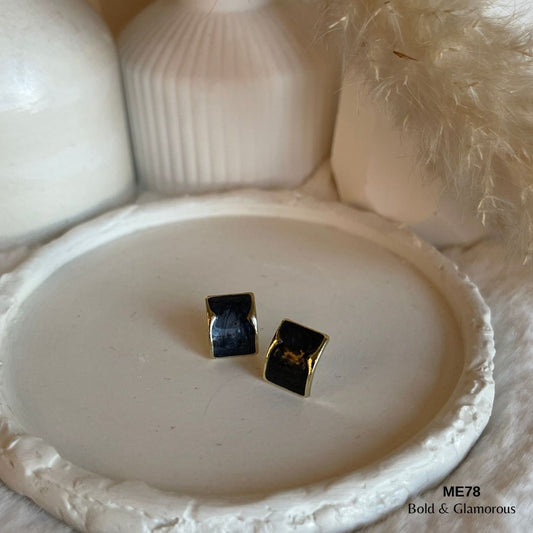 Stud Earring | ME78 | Essa | Gray