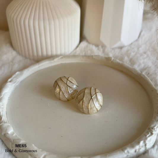 Stud Earring | ME65 | Bekka | White