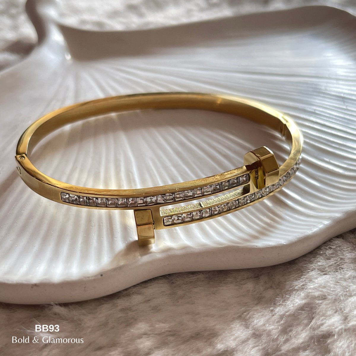 Bangle Bracelet | BB93 | Gold