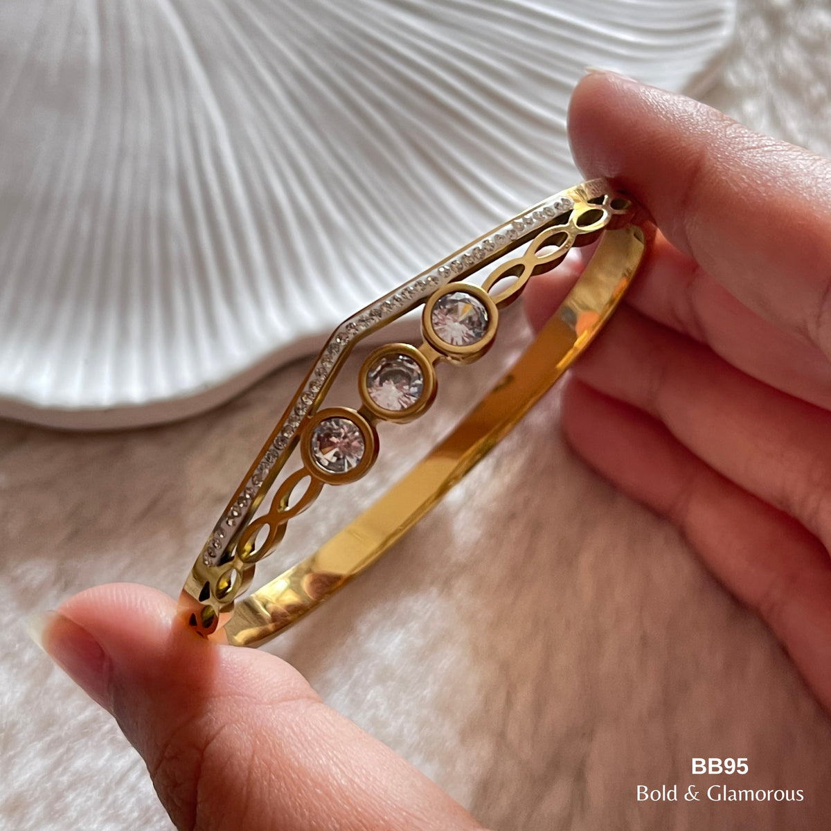 Bangle Bracelet | BB95 | Gold