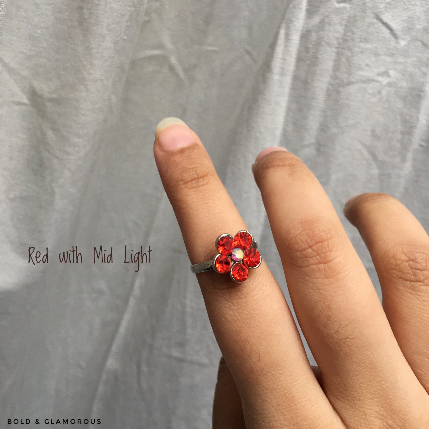 Buttercup Ring | BUCR01  | Red with Mid Light