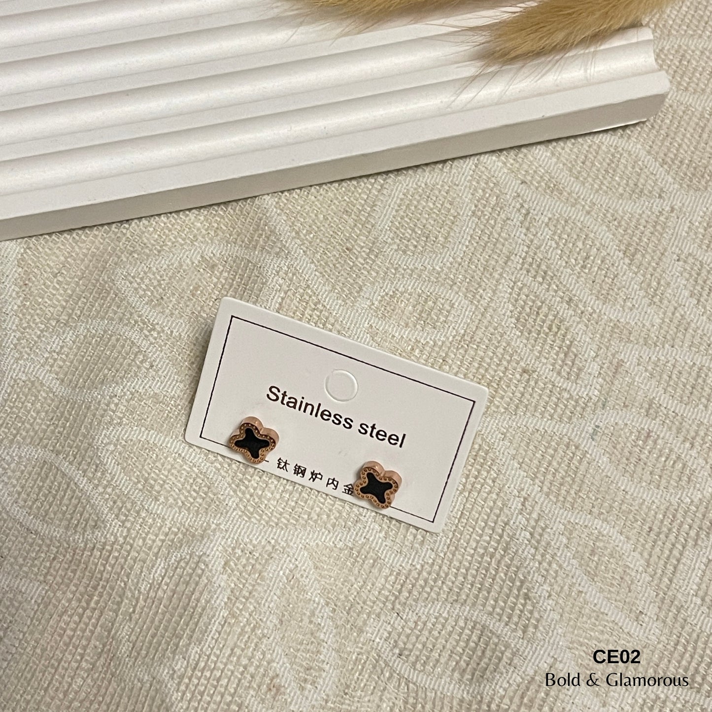 Clover Earrings | CE02 | Dotted Black | 9mm