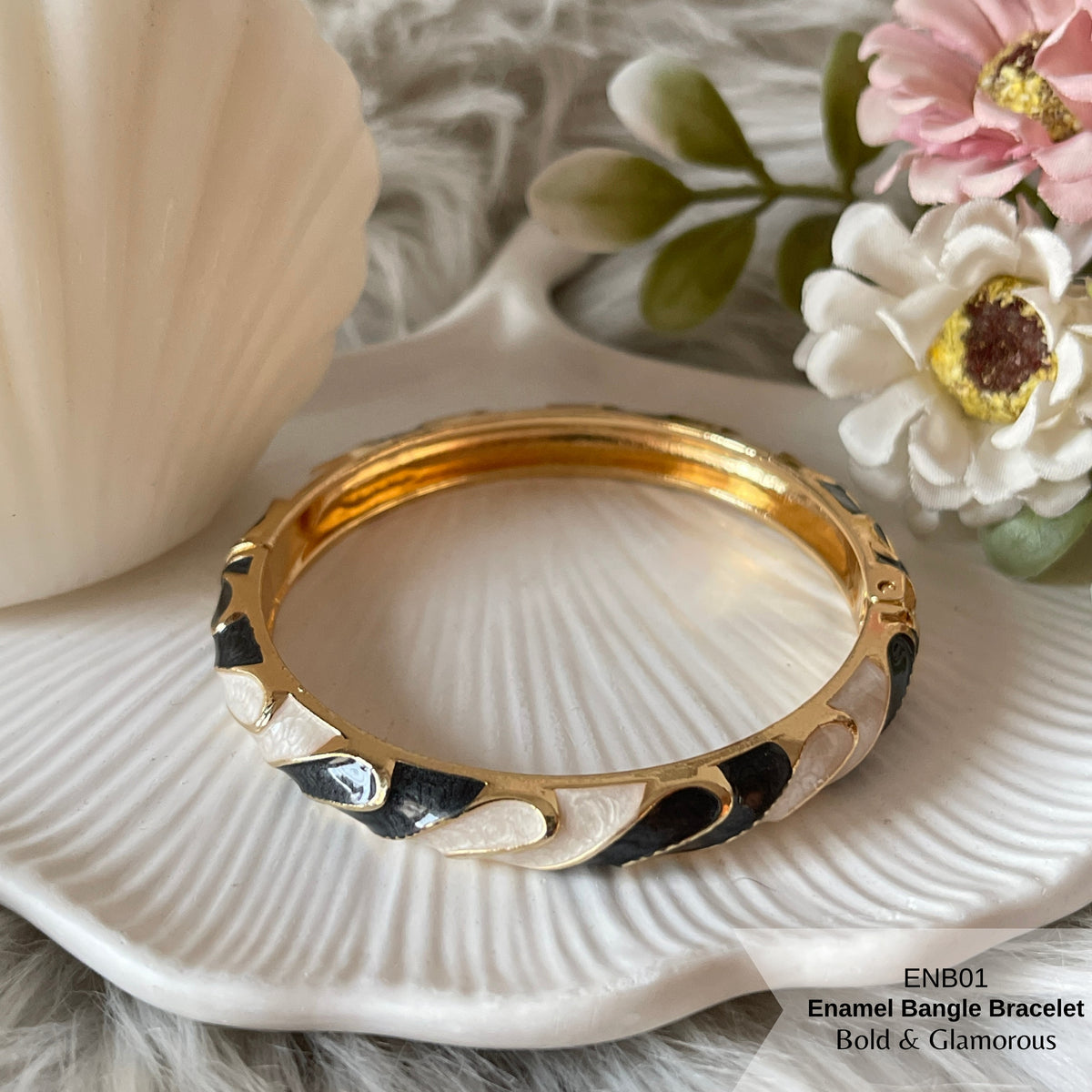 Enamel Bangle Bracelet | ENB01 | Black and White