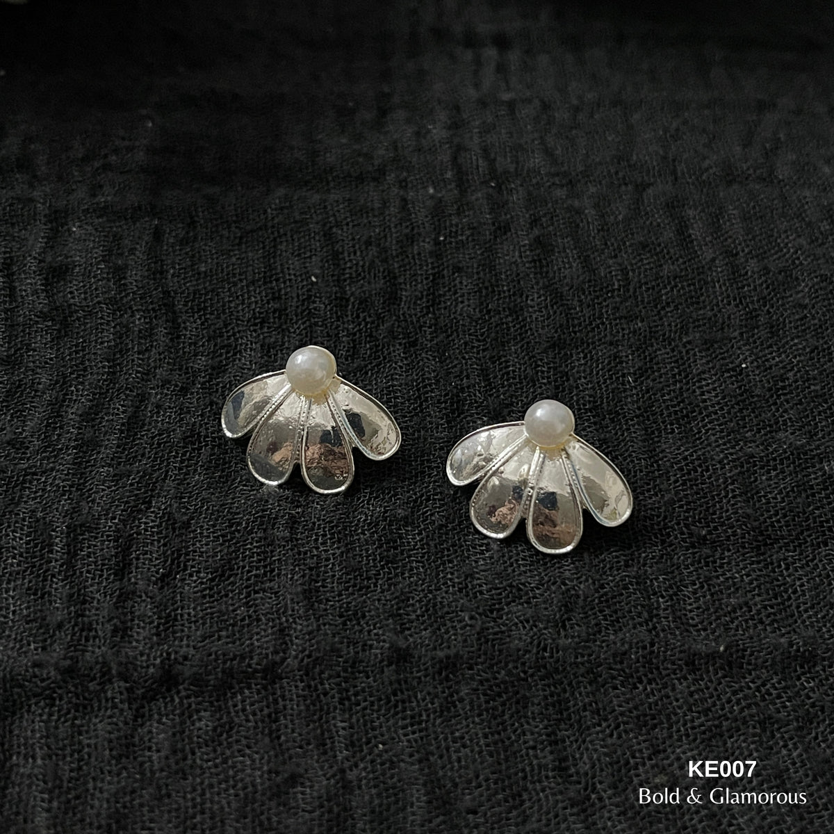 Korean Earring KE007