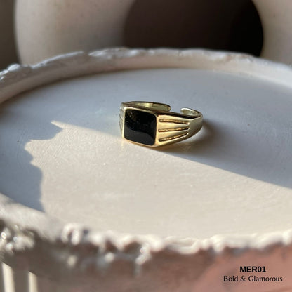 Black Signet Ring | MER01 | Gold