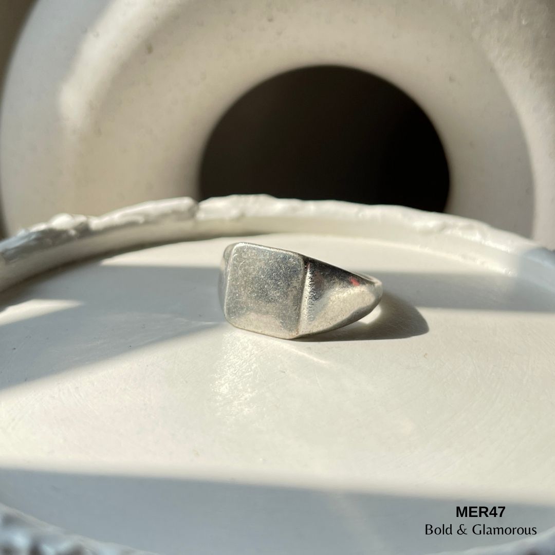 Signet Ring | MER47 | Silver