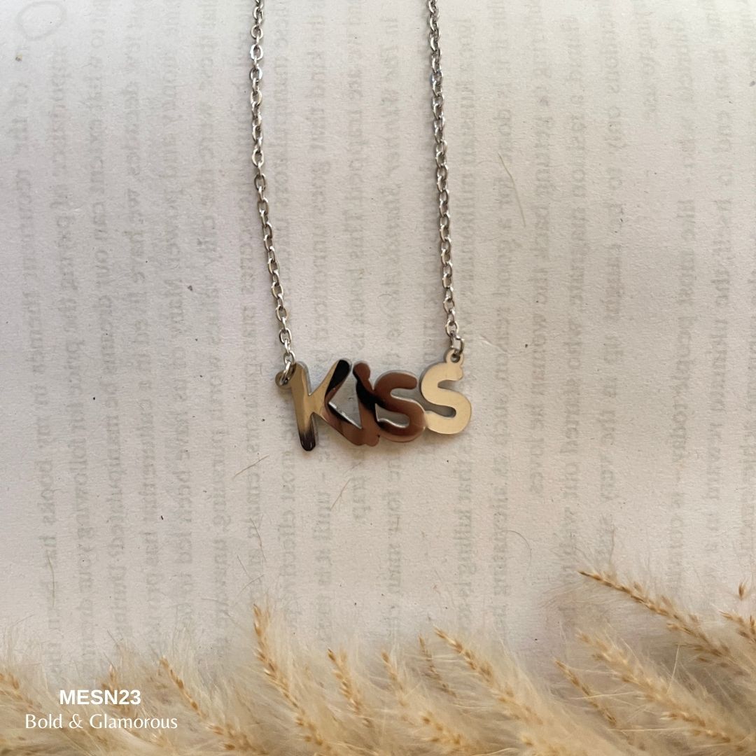 Necklace | MESN23 | Kiss
