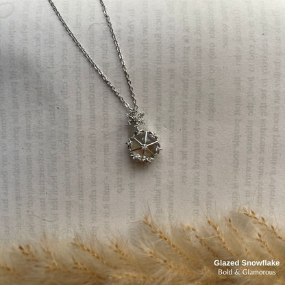 Necklace | SN98 | Glazed Snowflake | Silver