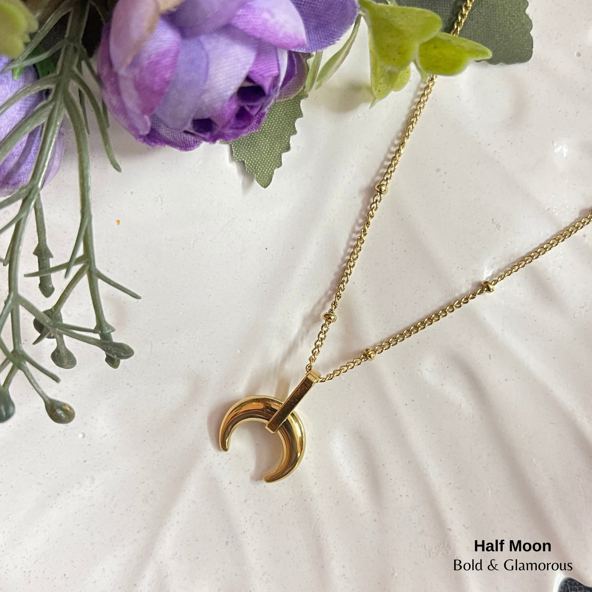 Necklace | SN269 | Half Moon