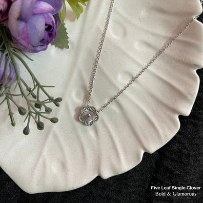 Necklace | SN339 | Five Leaf Single Clover Silver