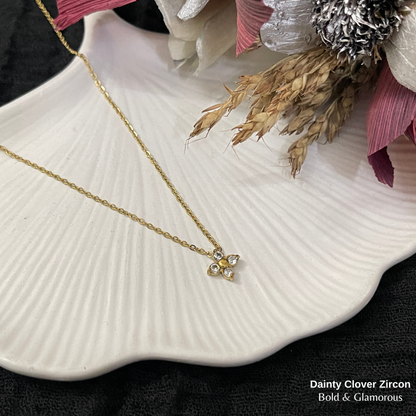 Necklace | SN367 | White Diamond Four-Leaf Clover | Gold