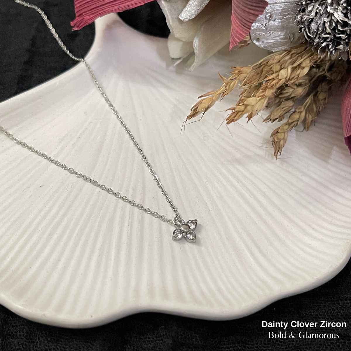 Necklace | SN367 | White Diamond Four-Leaf Clover | Silver