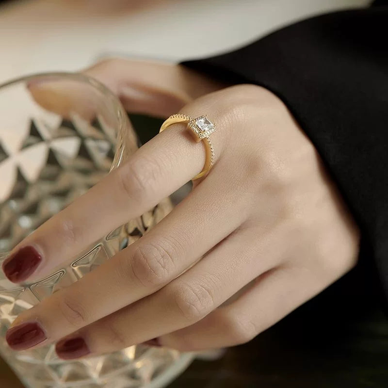 Zircon Ring | SR286 | Gold