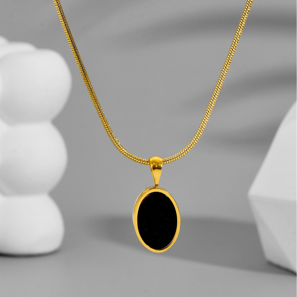 Necklace | SN219 | Oval Shell Black