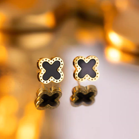 Clover Earrings | CE02 | Dotted Black | 9mm